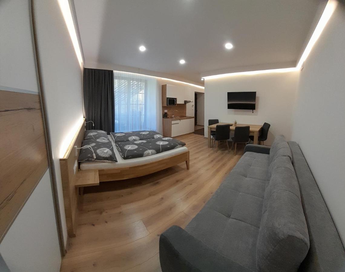 Apartmany Lumi Veľký Slavkov Exterior foto